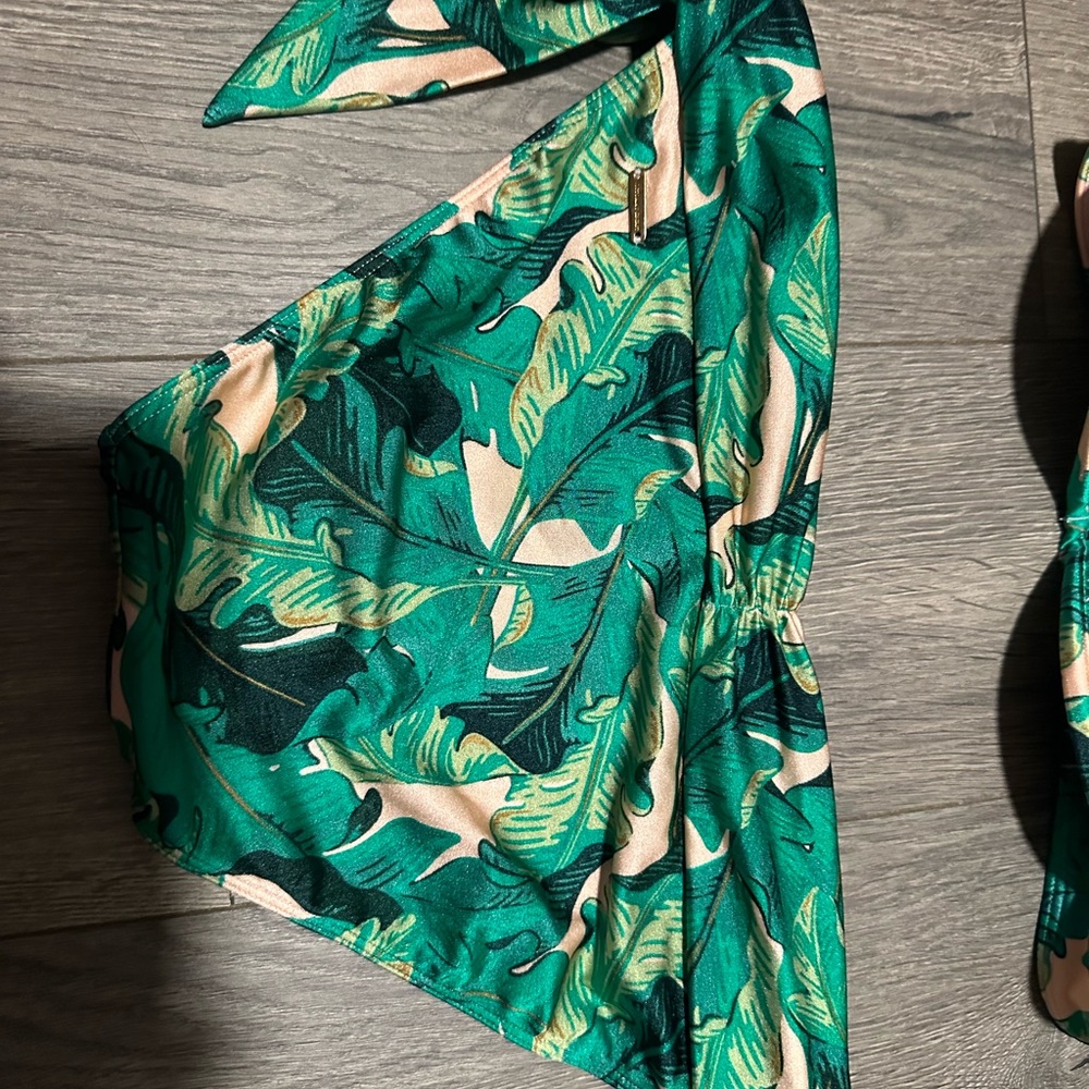 💚Victoria Secret Swim Set 💚 - Picture 3 of 16